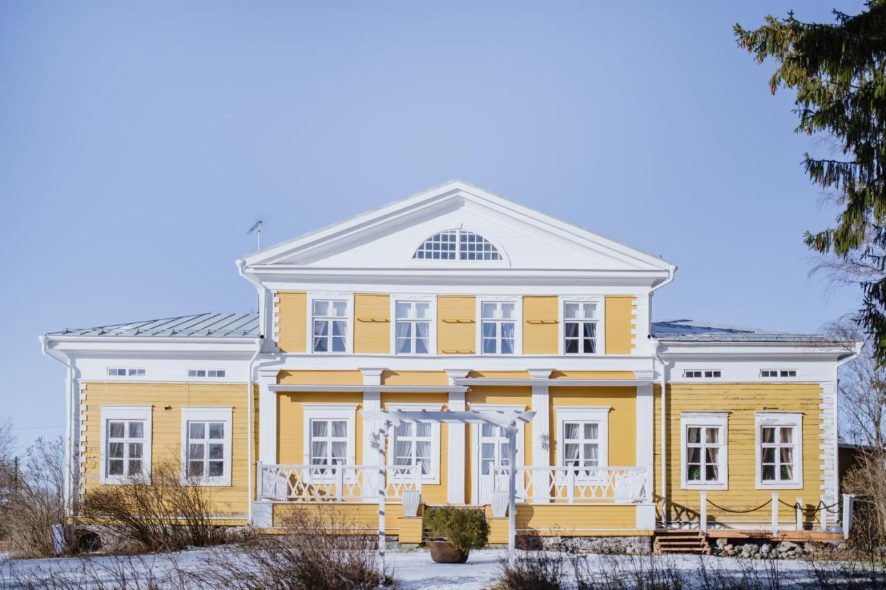 Hotel Tiittalan Kartano *